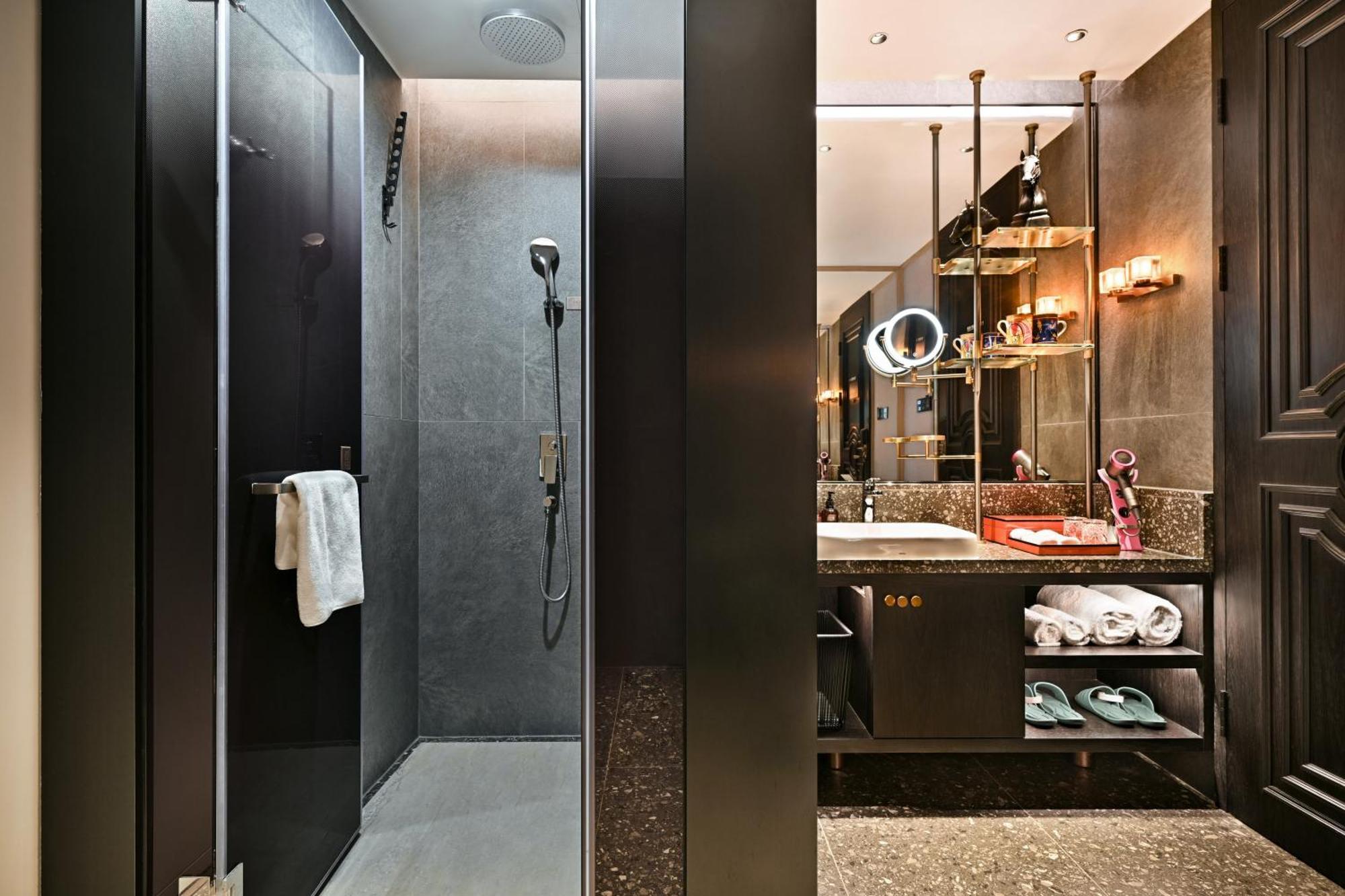 Arthur Hotel Luogang Xiangang Metro Guangzhou-Free Shuttle Bus For Canton Fair&Free Breakfast And Afternoon Tea المظهر الخارجي الصورة